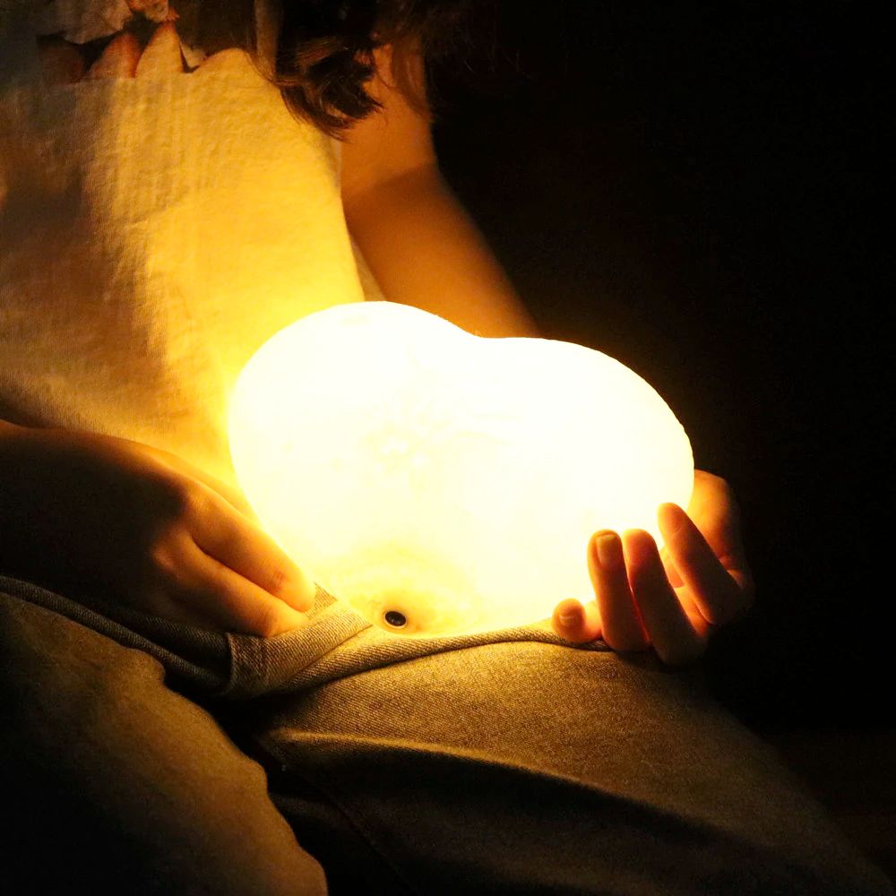 Heart-Shaped Moon Lamp | 16-Color LED Touch + Remote Control Gift Light