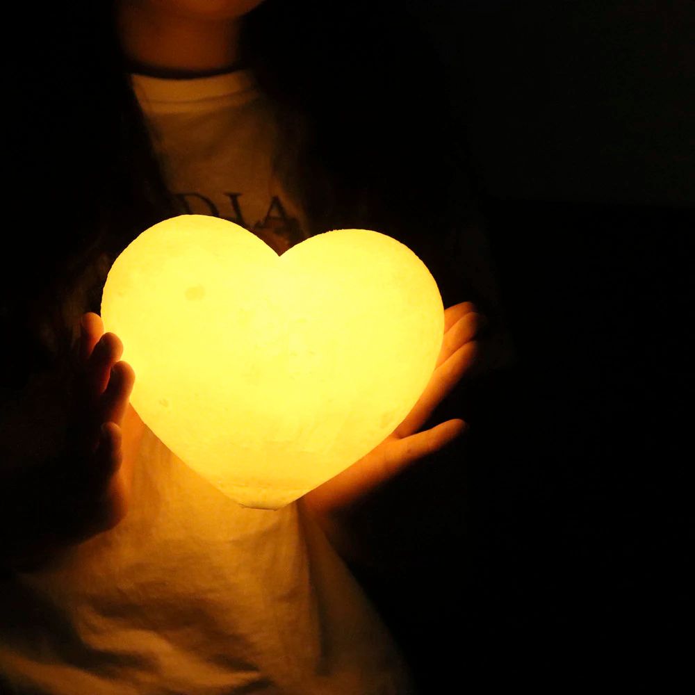 Heart-Shaped Moon Lamp | 16-Color LED Touch + Remote Control Gift Light