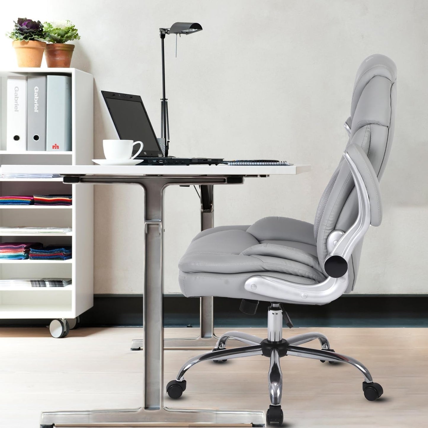 Ergonomic Executive Office Chair – PU Leather Seat with Lumbar Support & Flip-Up Arms