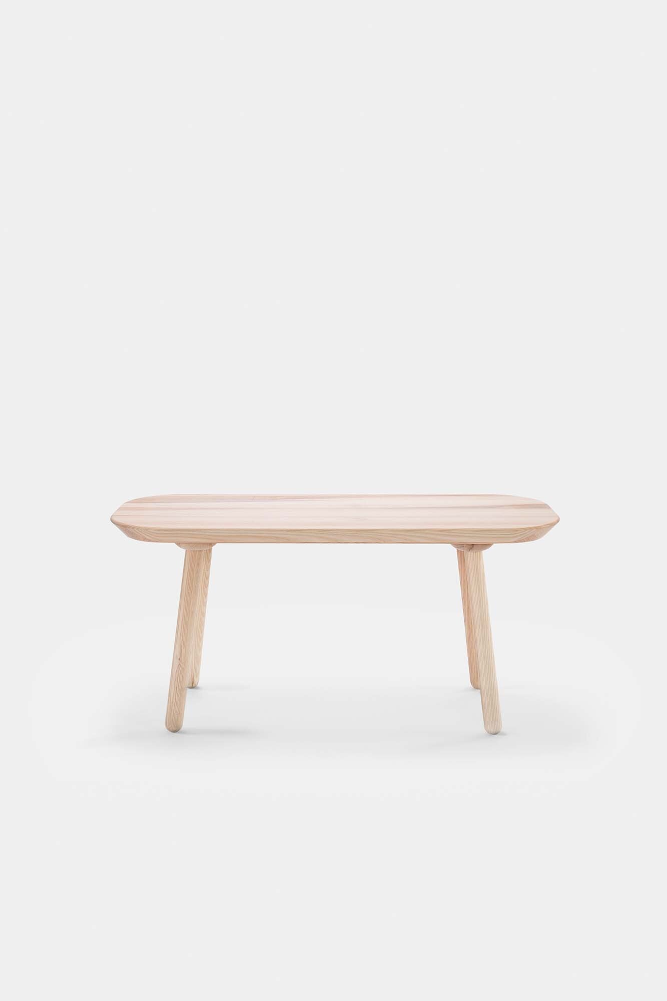 Naïve Bench – Solid Wood Minimalist Seating