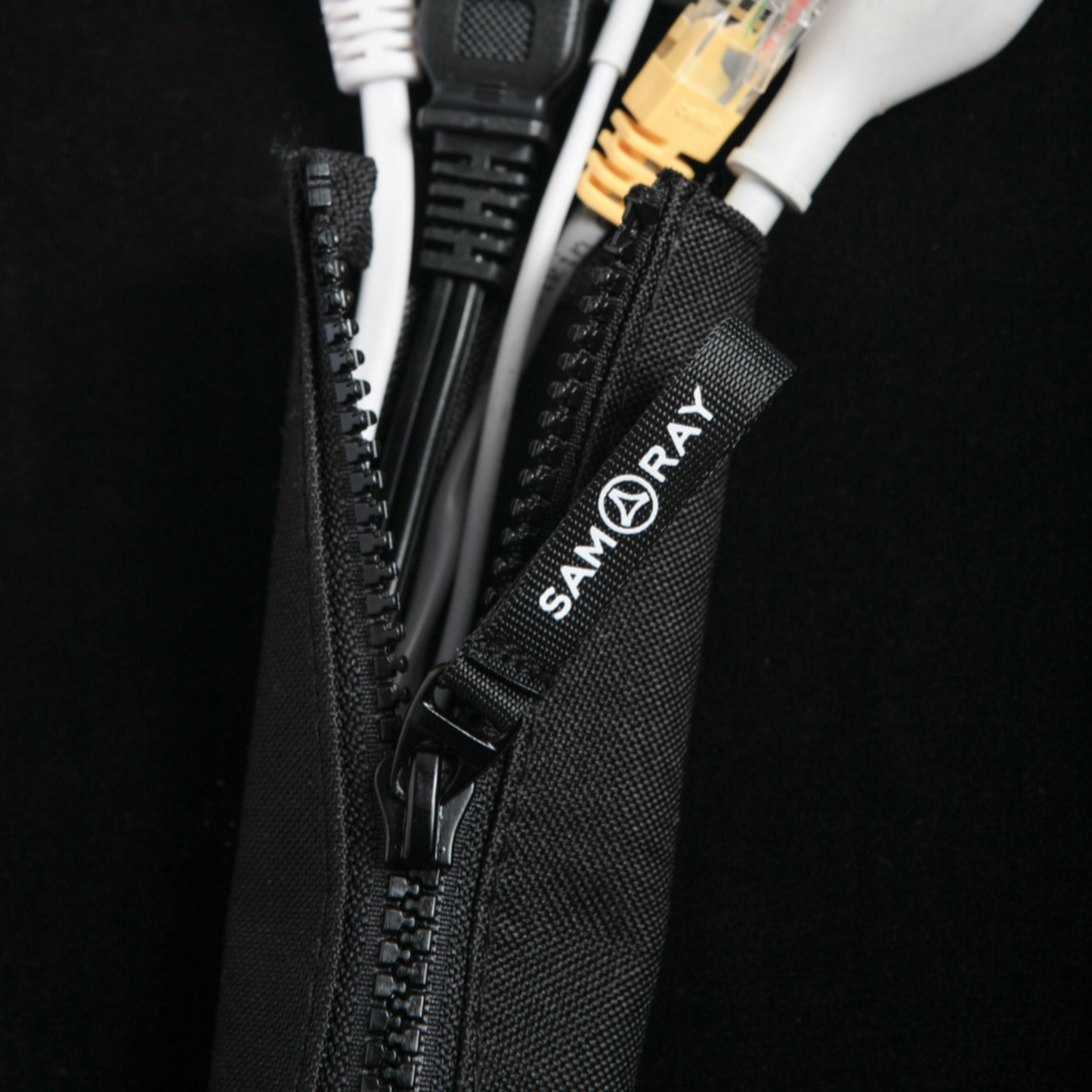 Zippered Cable Sleeve Organizer – Flexible Wrap for Clean Desk & Tech Setups (47in)