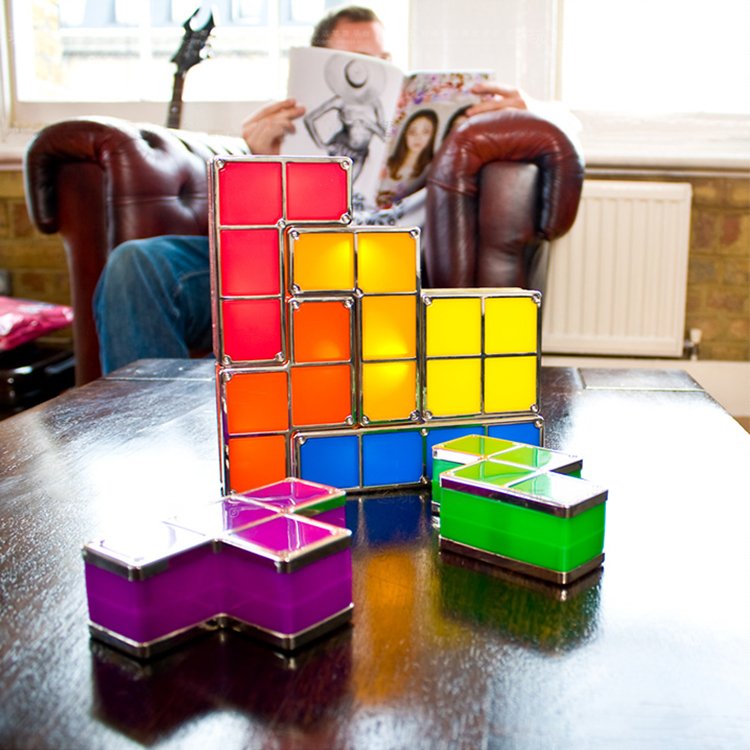 TetrisStack LED Desk Lamp – Modular Puzzle Light with 7 Interlocking Blocks